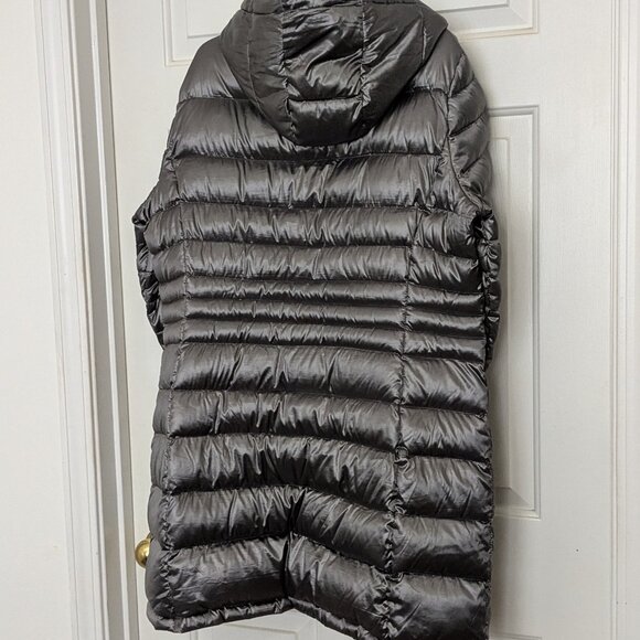 Andrew Marc Women's Duck Down Hooded Puffer Coat 3/4 Jacket Size XL Gray - Picture 9 of 13